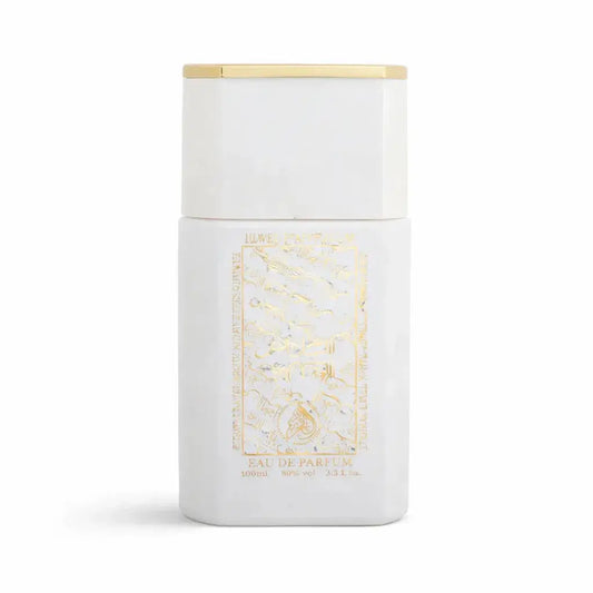 Een strak wit rechthoekig parfumflesje attar al layal white edp 100 ml met een gouden dop en een gouden bloemmotief label