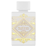 Witte parfumfles met gouden patronen en Arabische tekst van Oud Honor & Glory