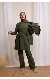 Olijfgroen model palazzo burkini met ceintuur en hijab, perfect voor elke gelegenheid