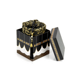 Decoratieve zwart-witte cadeauset Kaaba met gebedskleed en tasbih in luxe verpakking