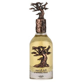 Gouden fles met boomvormige dop van Eternal Oud Lattafa Parfum arabisch merk