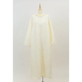 Off-white hooded Jellaba brocant, perfect for stylish comfort and elegance