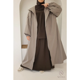 Beige abaya met capuchon en kanten trim, oversized pasvorm, geschikt voor regenachtige dagen