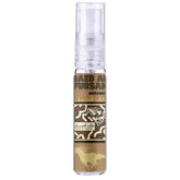 Transparante sprayfles met heldere dop en bruine goudkleurige arabische label van lattafa qaed al fursan untamed