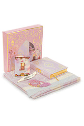 Luxe roze cadeauset met een engels/arabische koran en parfum - Islamboekhandel.nl