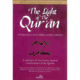 Boekomslag van The Light of The Qur’an met Arabic tekst op paarse achtergrond