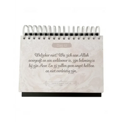 365 Qur'an reminders -zwart met goudfolie - Islamboekhandel.nl