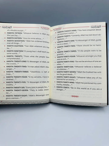 40 Hadith of An Nawawiy A5 Dar Makkah - Islamboekhandel.nl