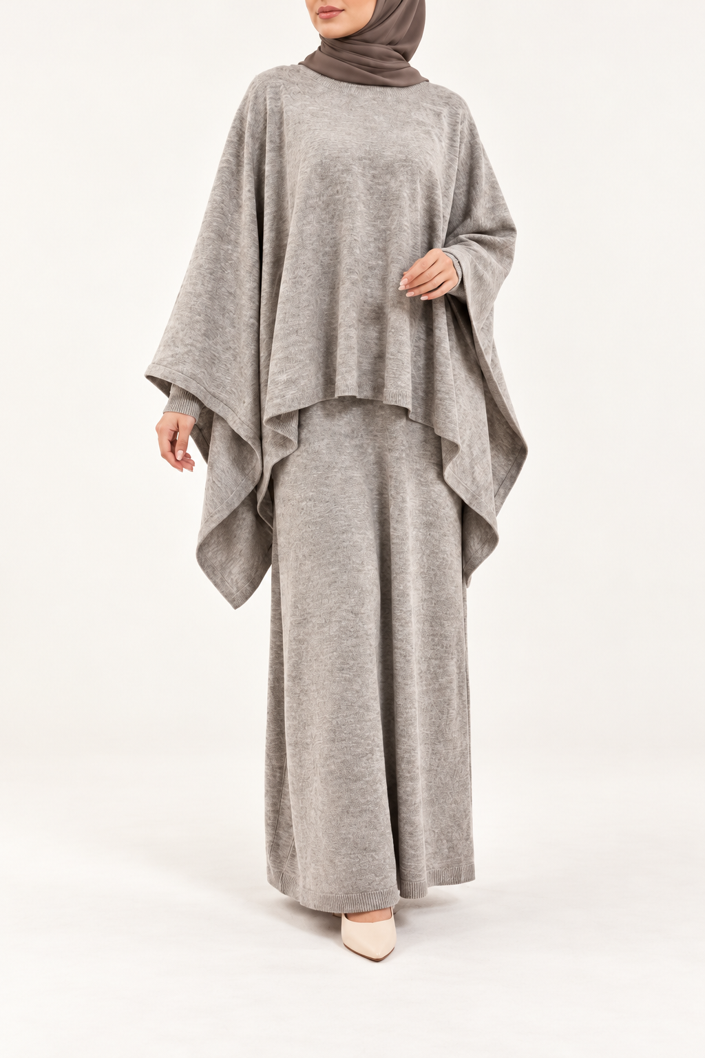 Winter drape dress in lichttaupe van Libasi