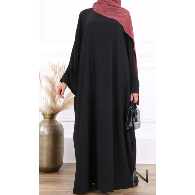 Zwarte abaya Butterfly Medina met lange mouwen en roze sjaal