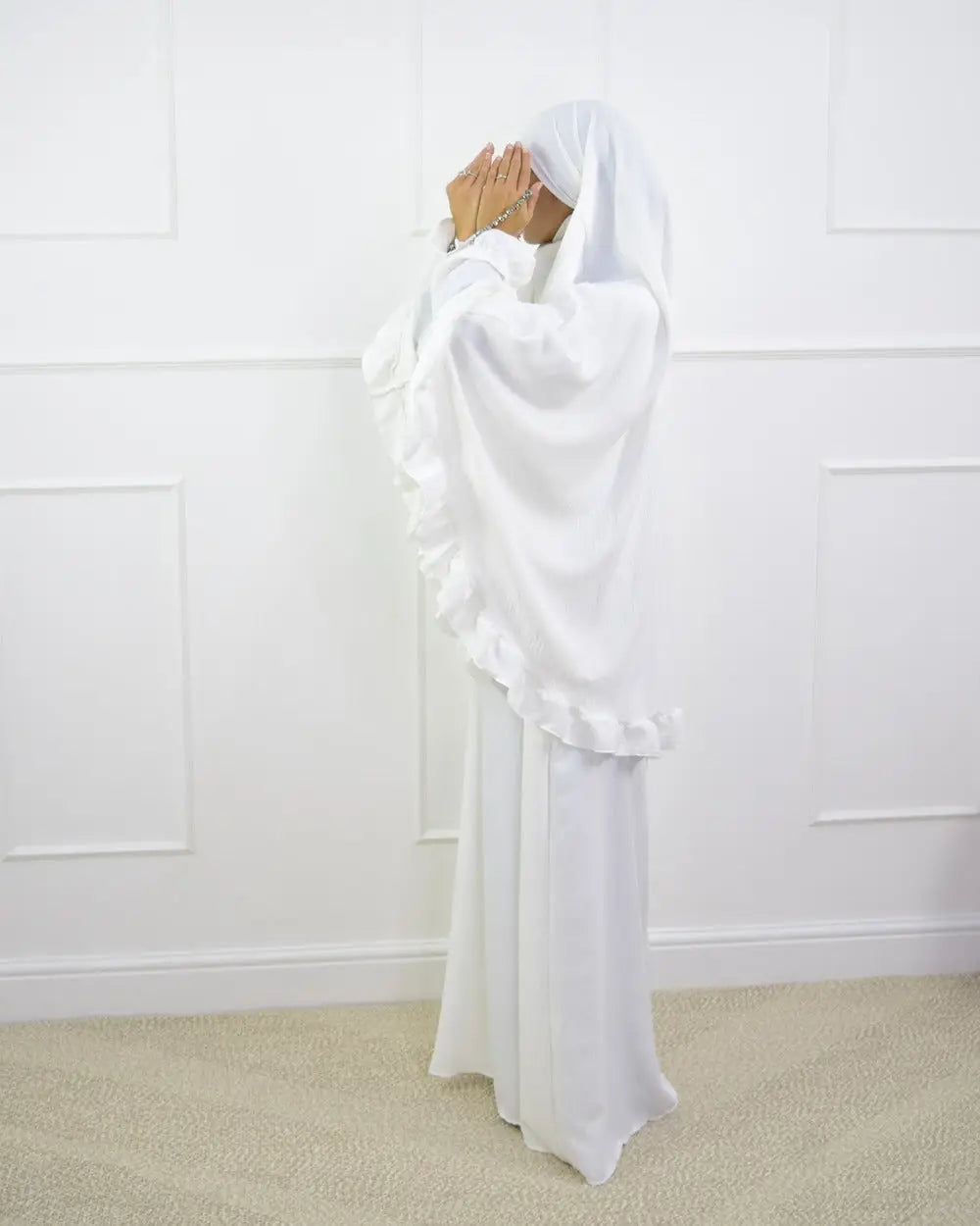 Abaya en Khimarset Ruffle - Islamboekhandel.nl