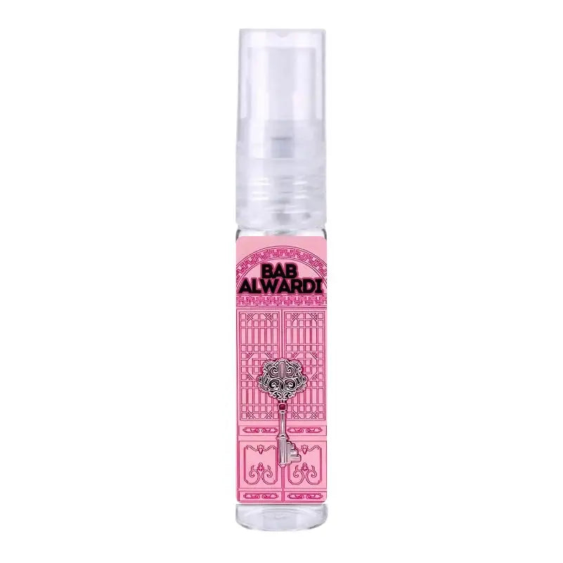 Ard al Zaafaran Bab al Wardi 100ml roze sprayfles met doorzichtige body en zilveren sleutellabel