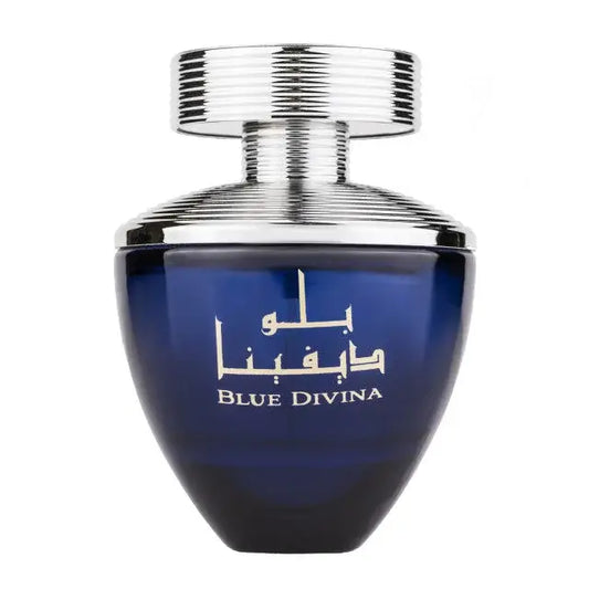 Diepblauwe glazen parfumfles arda al zaafaran blue divina met zilveren metalen dop en elegante witte tekst