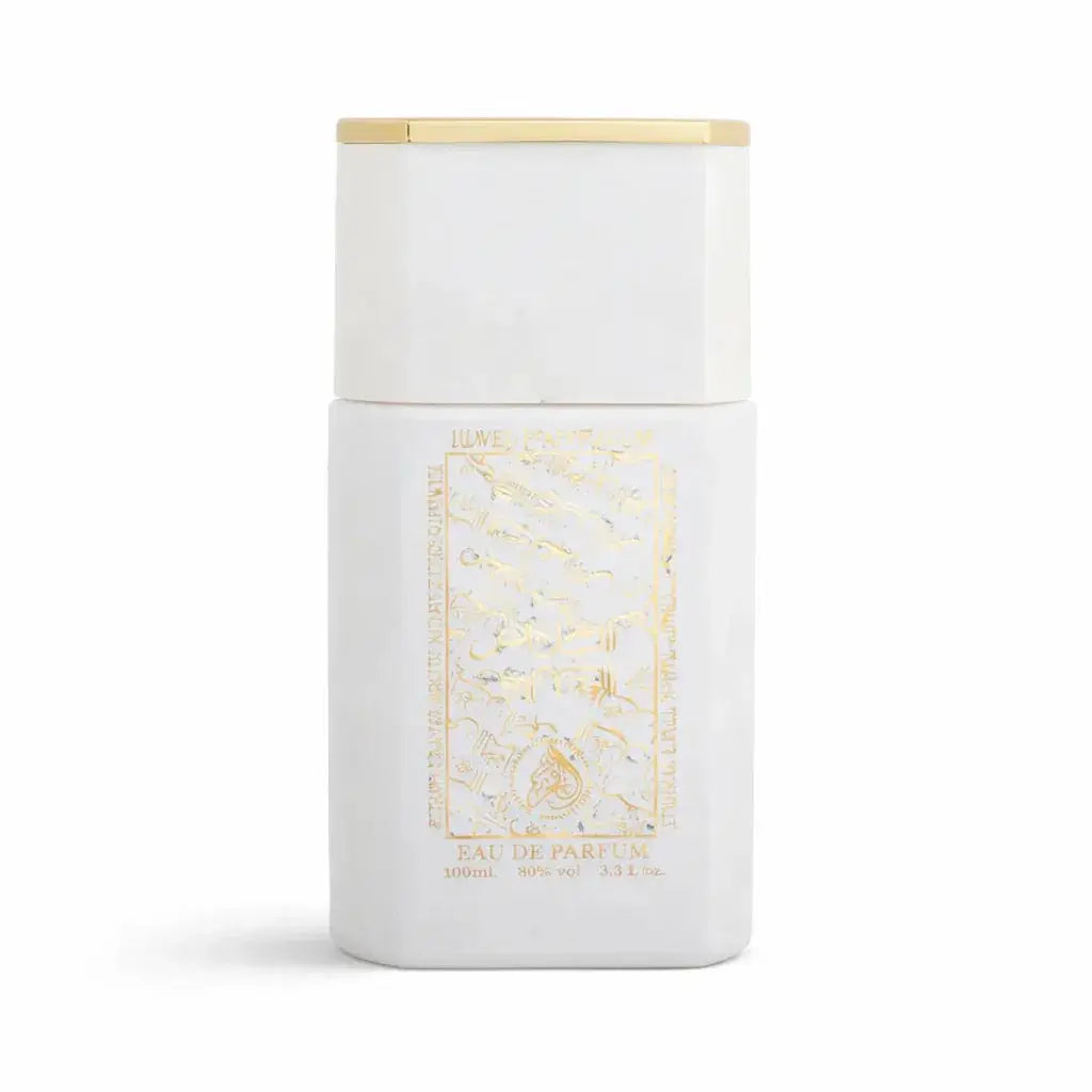 Een strak wit rechthoekig parfumflesje attar al layal white edp 100 ml met een gouden dop en een gouden bloemmotief label