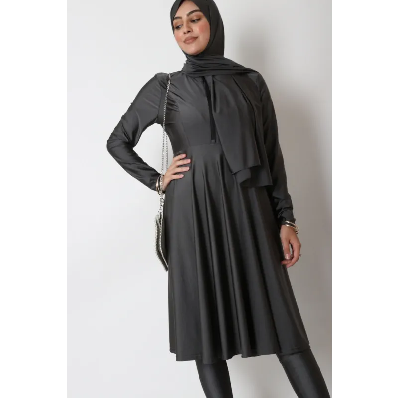 Zwarte leren jurk met hijab en leggings, Burkini rits (lang)