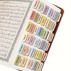 Koran index tabs geplakt in een Koran