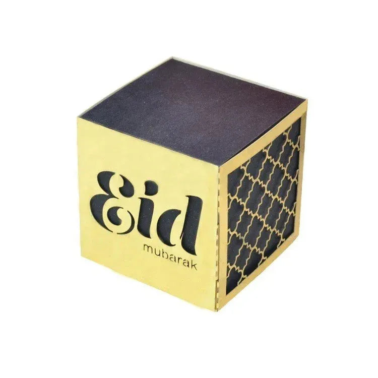 Gouden kubusvormig Eid cadeau-doosje met zwart Eid Mubarak en patroon, 4 stuks