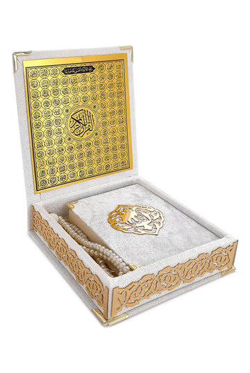 Cadeauset met koran -klein formaat (15x17 cm) - Islamboekhandel.nl