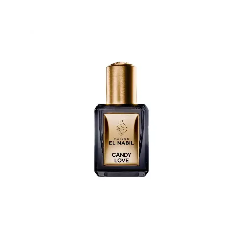 Een slanke, donker glazen parfumfles met gouden dop en etiket van maison el nabil voor candy love geur
