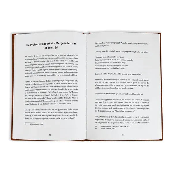 Open boek met gedrukt tekst van het product De Slag van Badr