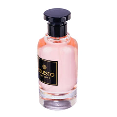 Pink vloeibare parfum Celesto Intense in een glazen fles met zwarte dop