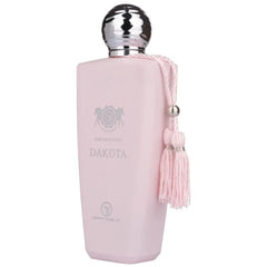 Roze parfumfles met kwastje van Eau de Parfum Dakota, grandeur elite uitstraling