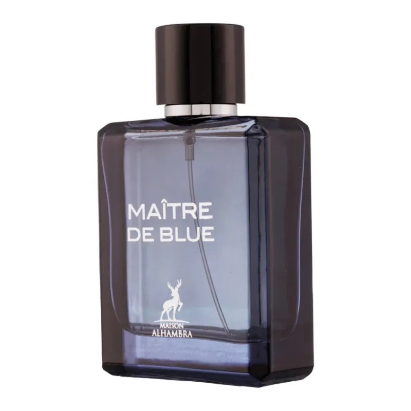 Donkerblauwe parfumfles met Maitre de Blue branding en hertlogo voor parfum Maitre