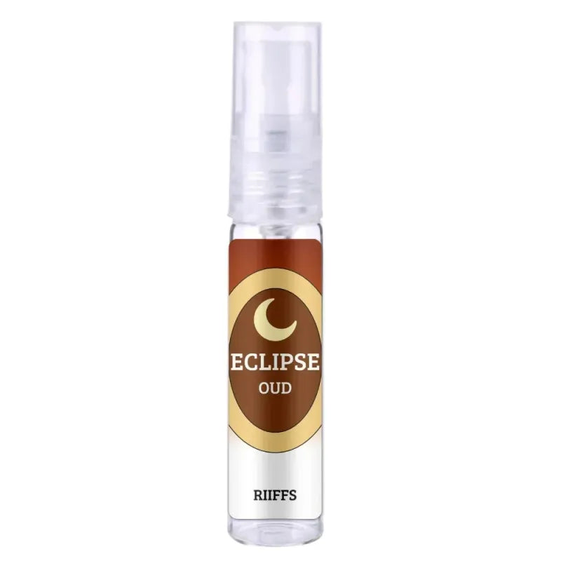 Eclipse Oud parfum in duidelijke sprayfles door Riiffs voor een luxe geurervaring