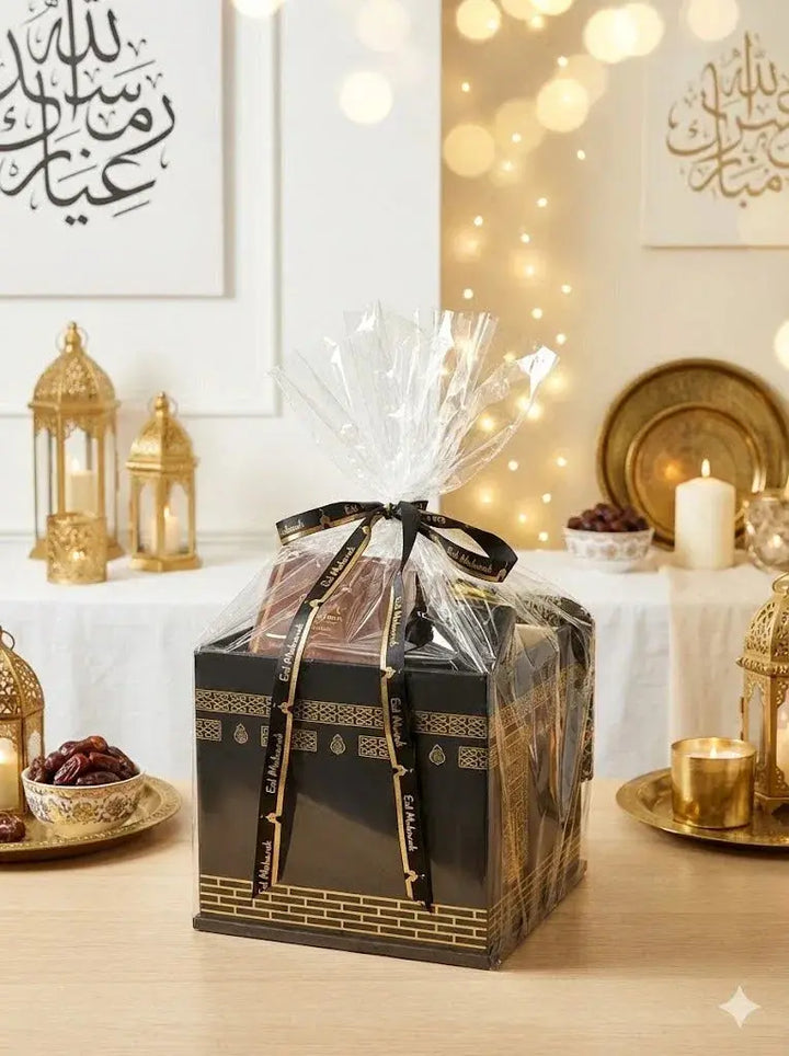 Exclusieve giftset kaaba met zwarte geschenkdoos, gouden decoratiepatronen en zwarte strik