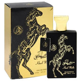Zwarte rechthoekige parfumfles al fakhr khail malki edp 100 ml met gouden folie paard en arabische kalligrafie en gouden dop