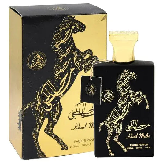 Zwarte rechthoekige parfumfles al fakhr khail malki edp 100 ml met gouden folie paard en arabische kalligrafie en gouden dop