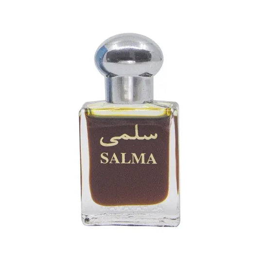 Een sleek transparante glazen fles met een zilveren dop en gouden letters met salma in arabisch en engels van al haramain parfumolie salma