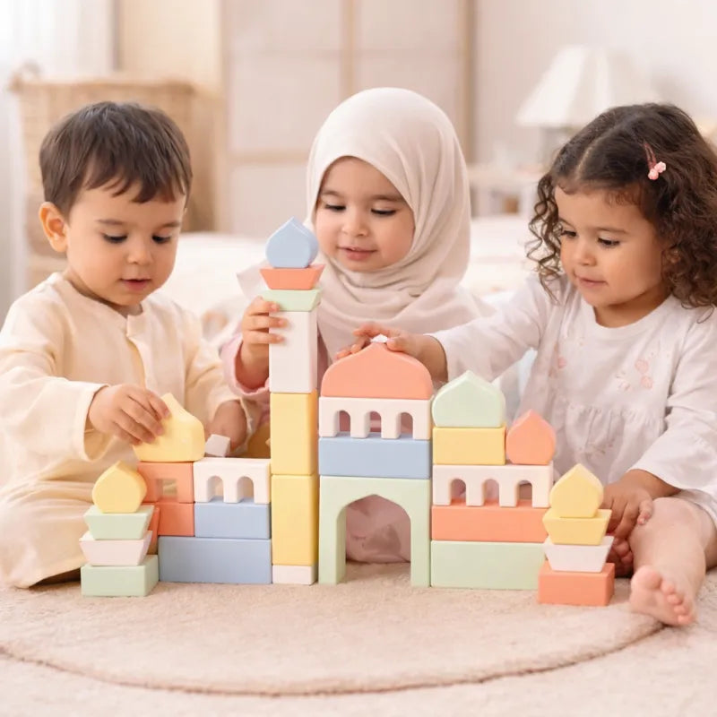 Pastelkleurige houten bouwblokken in moskee-vorm, islamitisch speelgoed 3+