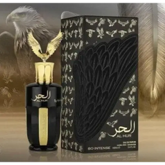 Zwart parfumflesje met gouden accenten en arendvormige gouden dop met al hur branding al hur so intense