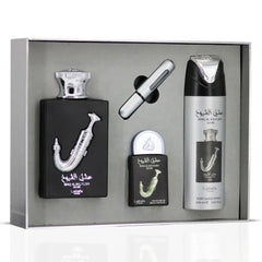 Zwarte rechthoekige parfumfles met zilveren saxofoon en arabische tekst uit ishq al shuyukh silver giftset