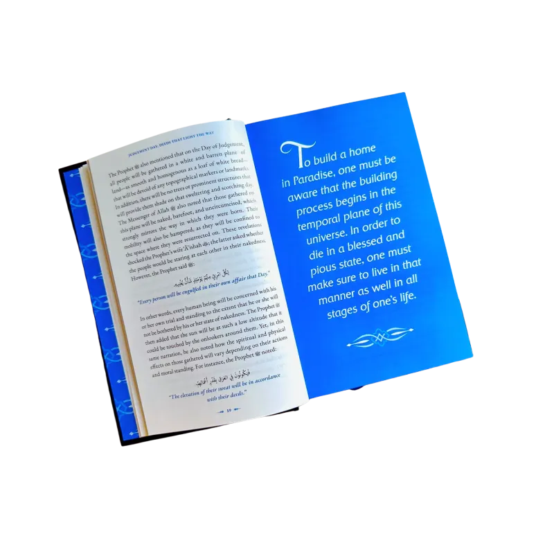 Open boek met blauwe kaft uit Judgement Day Deeds That Light the Way | Omar Suleiman, dat zal de hierafter verduidelijken