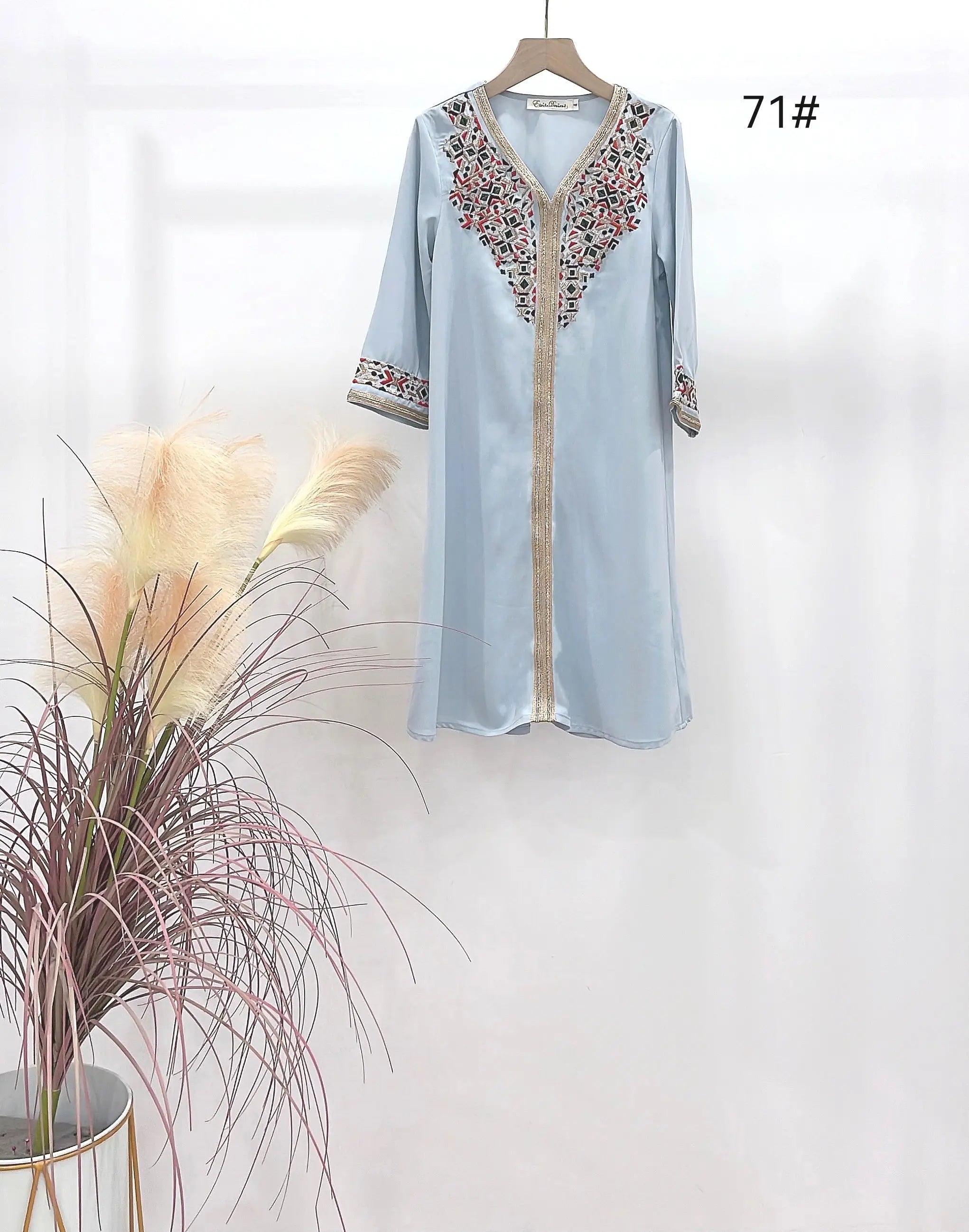 Kaftan Aliyah (Binti) - Islamboekhandel.nl