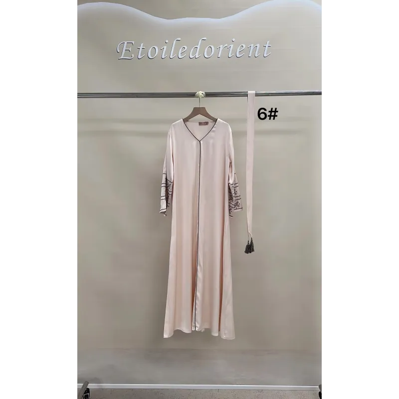 Roze zijden abaya met borduurwerk, Kaftan Sara Binti etoiledorient 6#