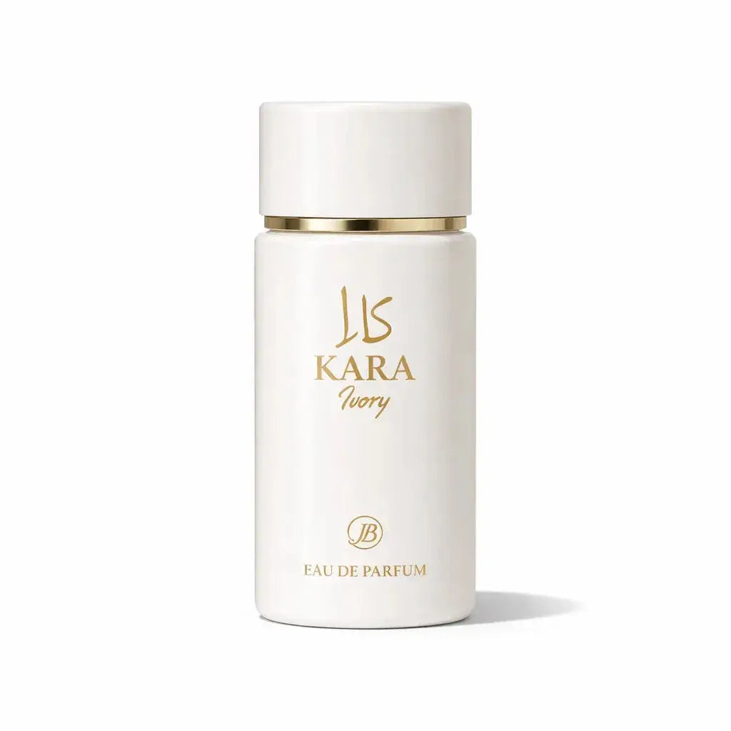 Witte cilindervormige kara ivory eau de parfumfles met gouden letters en band, product kara white