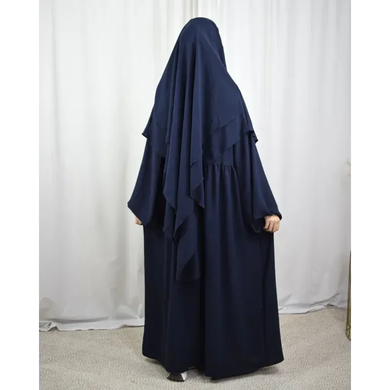 Khimar en Abayaset Nora - Islamboekhandel.nl