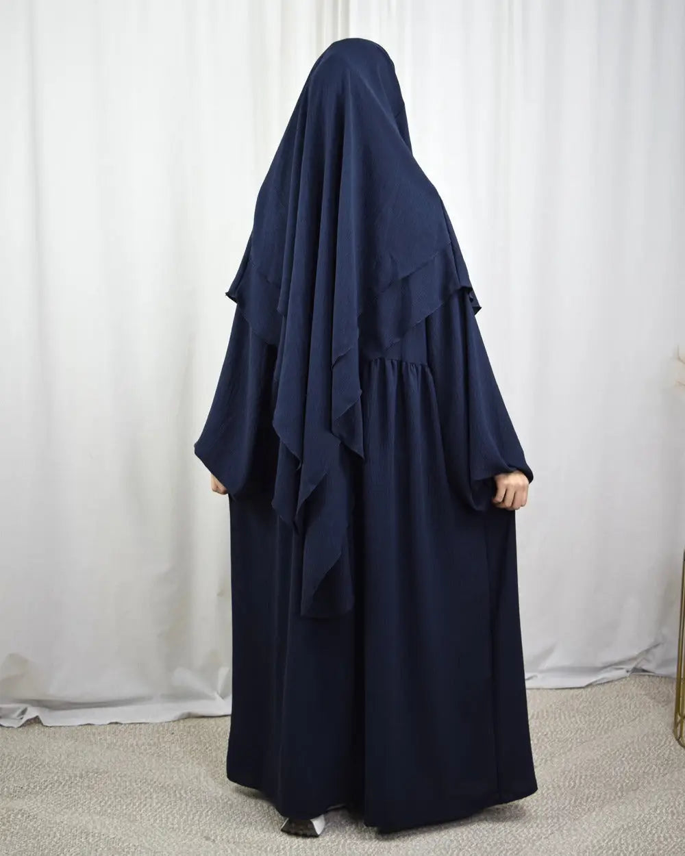 Khimar en Abayaset Nora - Islamboekhandel.nl