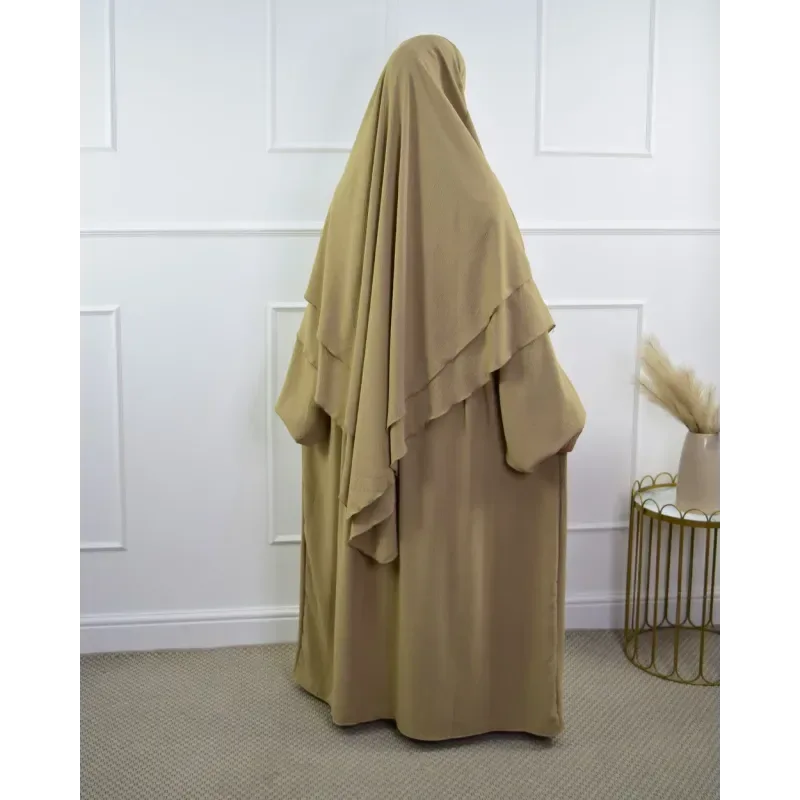 Khimar en Abayaset Nora - Islamboekhandel.nl