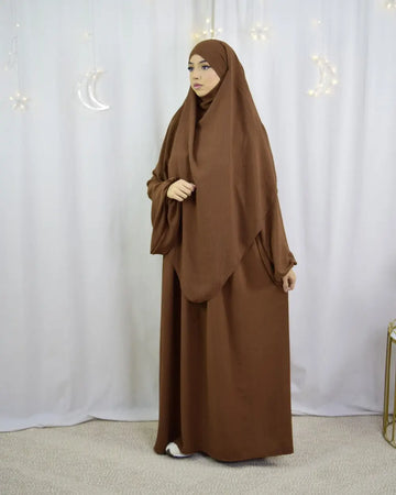 Khimar en Abayaset Nora - Islamboekhandel.nl