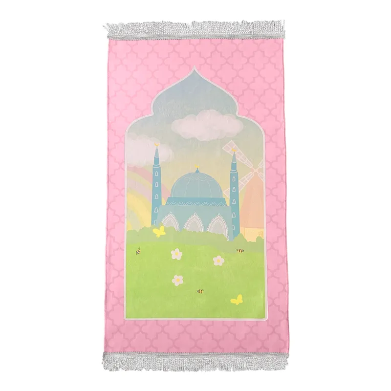 Roze gebedsmat met moskee en landschap ontwerp door Hamza Boek Design voor Kindergebedskleed