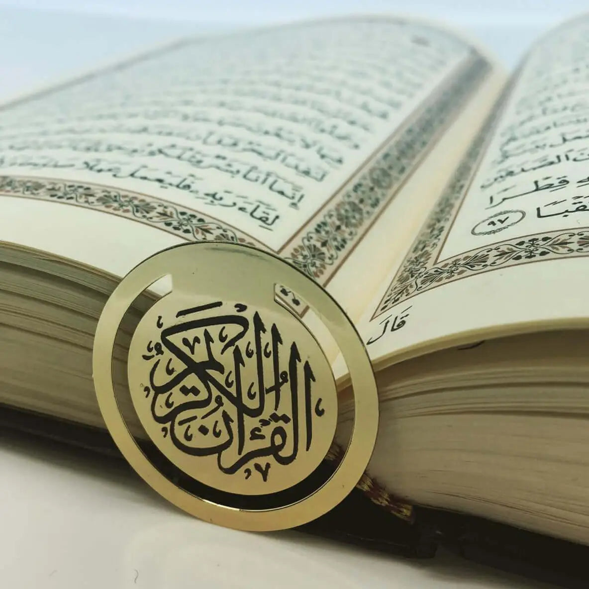 Koran boek clip Goud - Islamboekhandel.nl