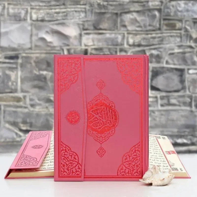 Koran met gekleurde kaft a5 -roze - Islamboekhandel.nl
