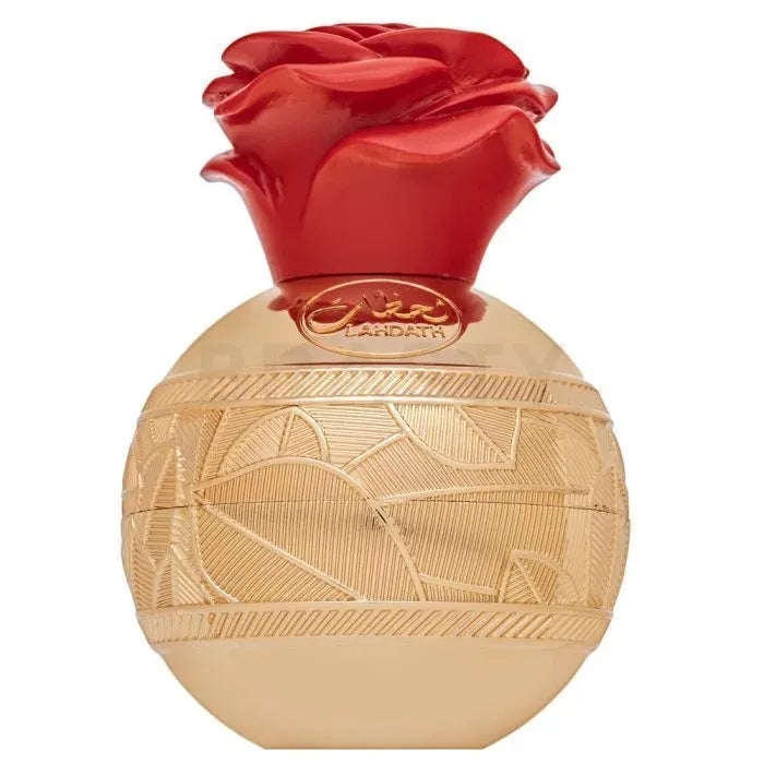 Lahdath rode roos parfumfles met gouden accenten en Lattafa parfum design