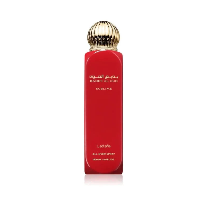 Red parfumfles met gouden dop van Lattafa All over Spray Badee al Oud Sublime