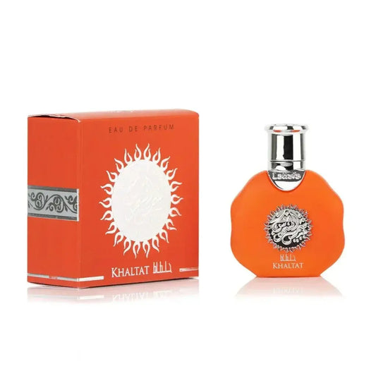 Oranje glazen parfumfles met zilveren dop en metalen ornament merk khalatat van lattafa parfum khalatat