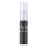 Heldere glazen sprayfles met zwart etiket en witte tekst voor lattafa parfum suqraat